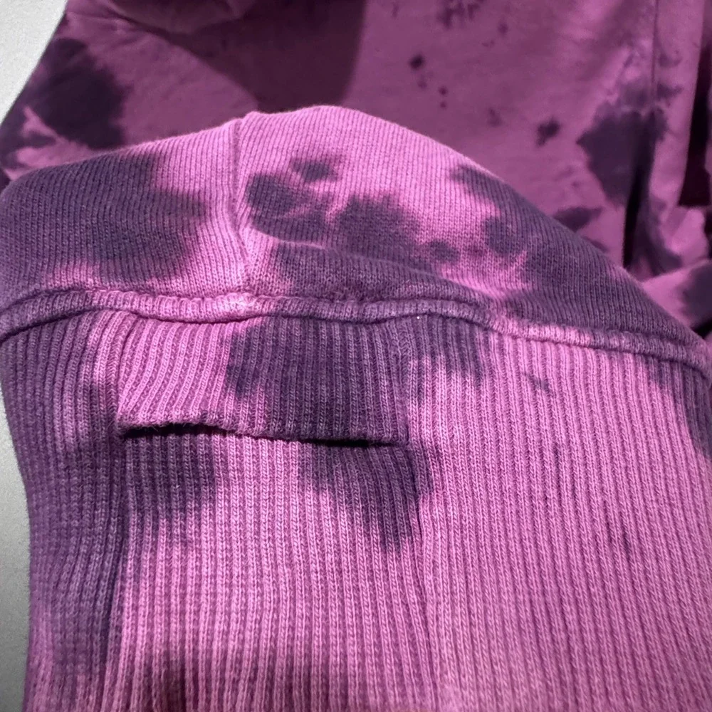 The‎ North Face Purple Tie Dye Hoodie Girls XL Pullover Sweatshirt small Hole